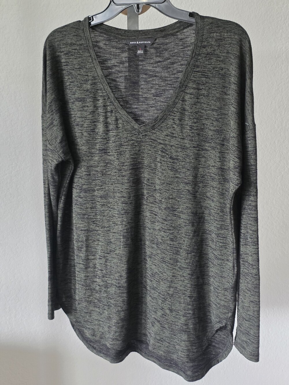 Rock & Republic Gray Marled V-Neck Long Sleeve Tunic Top Large Stretch Knit - Picture 2 of 7